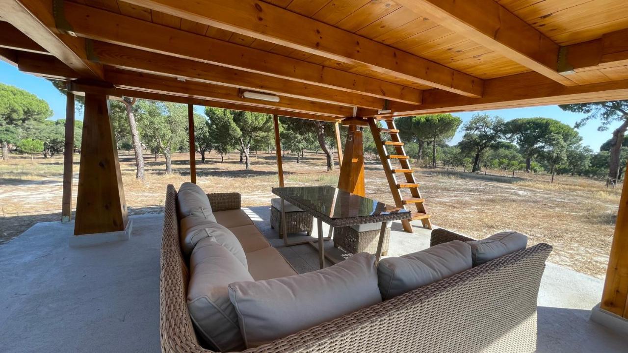 Suspended Wooden House - Monte Da Cortica Villa Águas de Moura Eksteriør billede